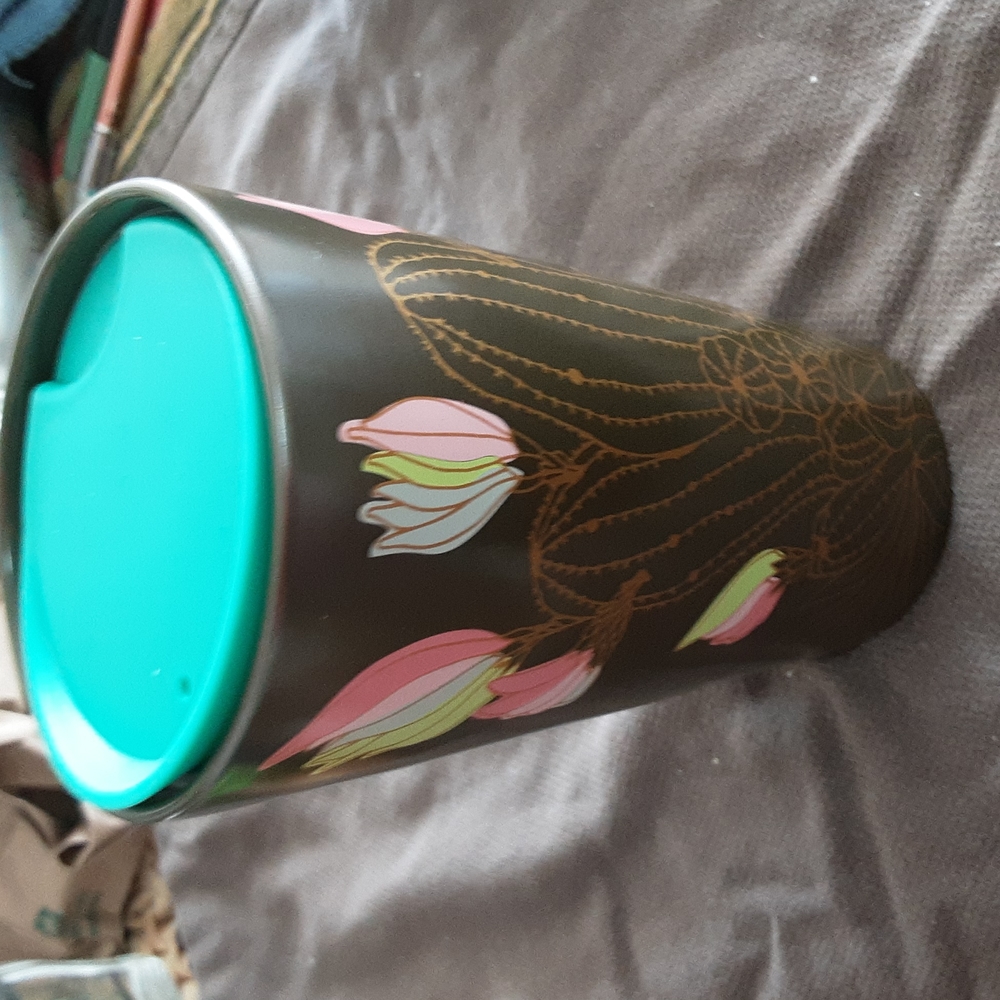 COPY - 🌵🌺Flowering Cactus Starbucks Spring 2022🪱